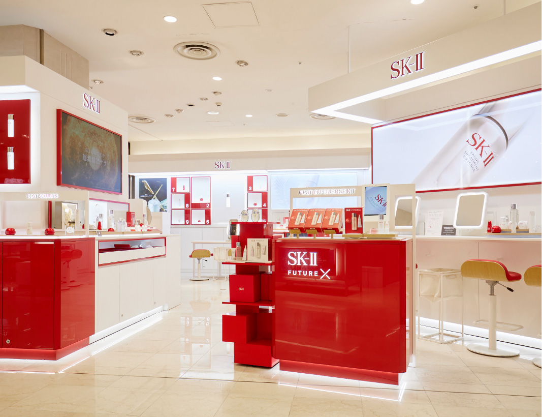 大丸神戸店　1階　〈SK-Ⅱ〉ショップ